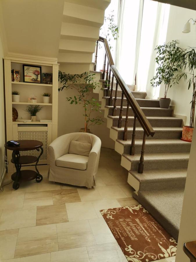 Boutique Vila Paradis Deva Exterior foto